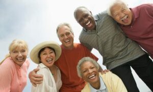 Descubra os Planos com Benefícios Extras para Idosos: Vantagens e Direitos Essenciais