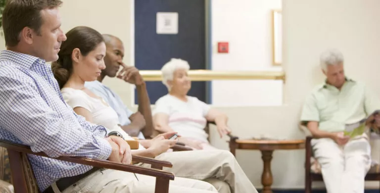 Plano de Saúde Atrasou Atendimento? Saiba Seus Direitos e o Que Fazer!