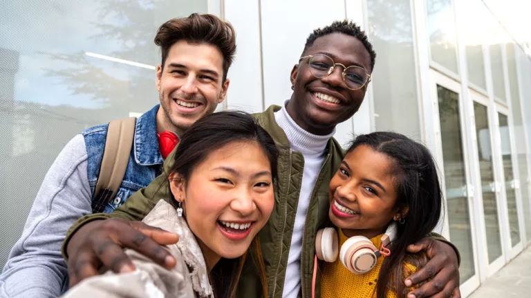 Planos para Jovens Adultos: Descubra as Melhores Opções e Vantagens para o Seu Futuro