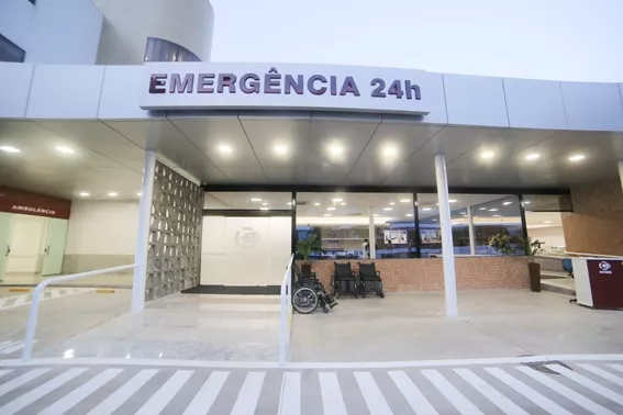 Planos com Atendimento em Clínicas 24h: Saúde e Tranquilidade a Qualquer Hora